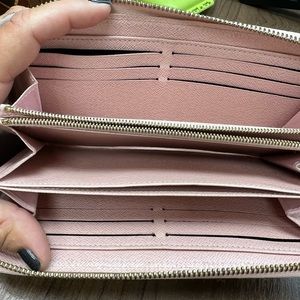 Authentic Used Louis Vuitton Wallet